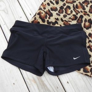 🎉Sale🎉NWOT Nike Dry-Fit Booty Shorts